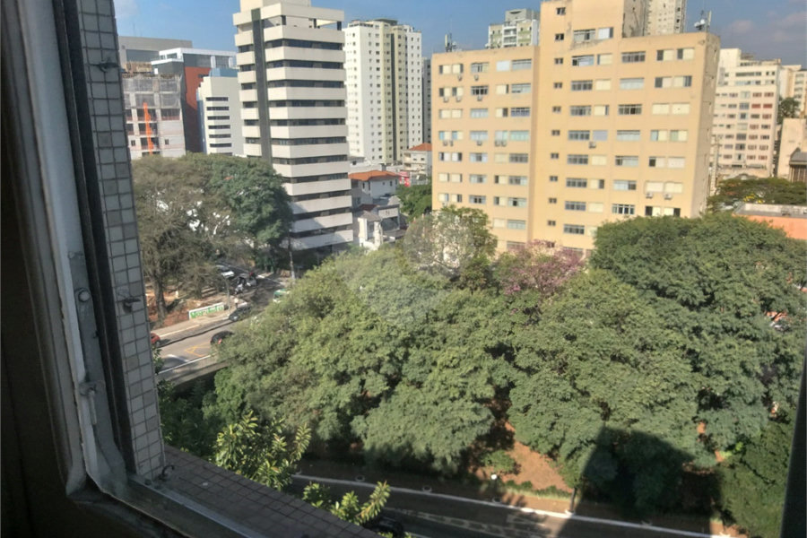 Apartamento à venda com 4 quartos, sendo 1 suíte, em Paraíso, São Paulo, SP