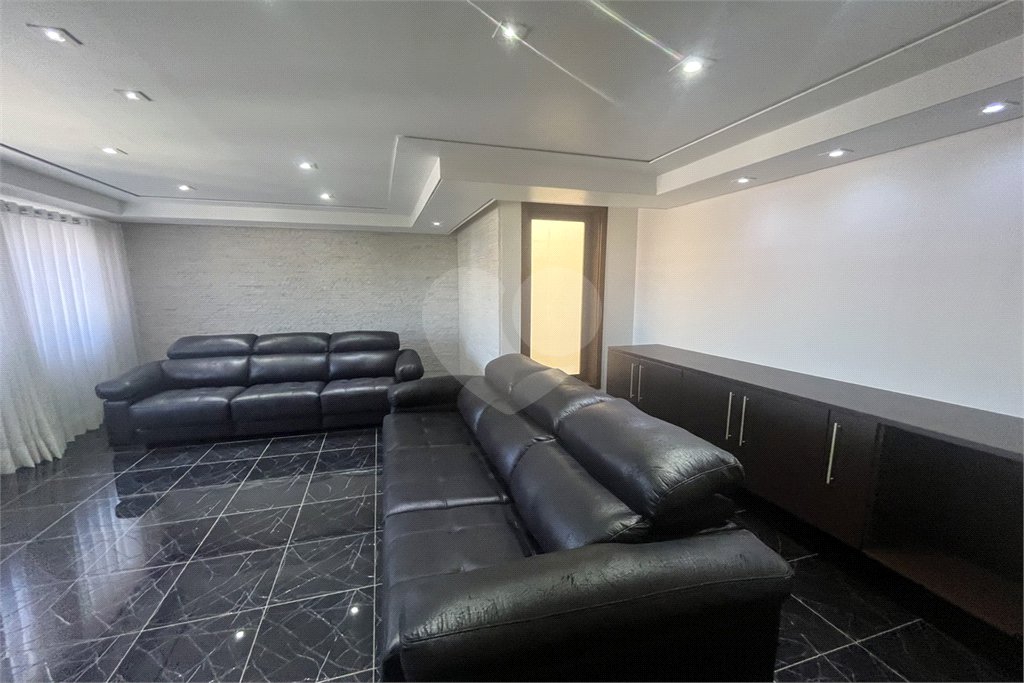 Casa à venda com 4 quartos, sendo 3 suítes, em Vila Guilherme, São Paulo, SP