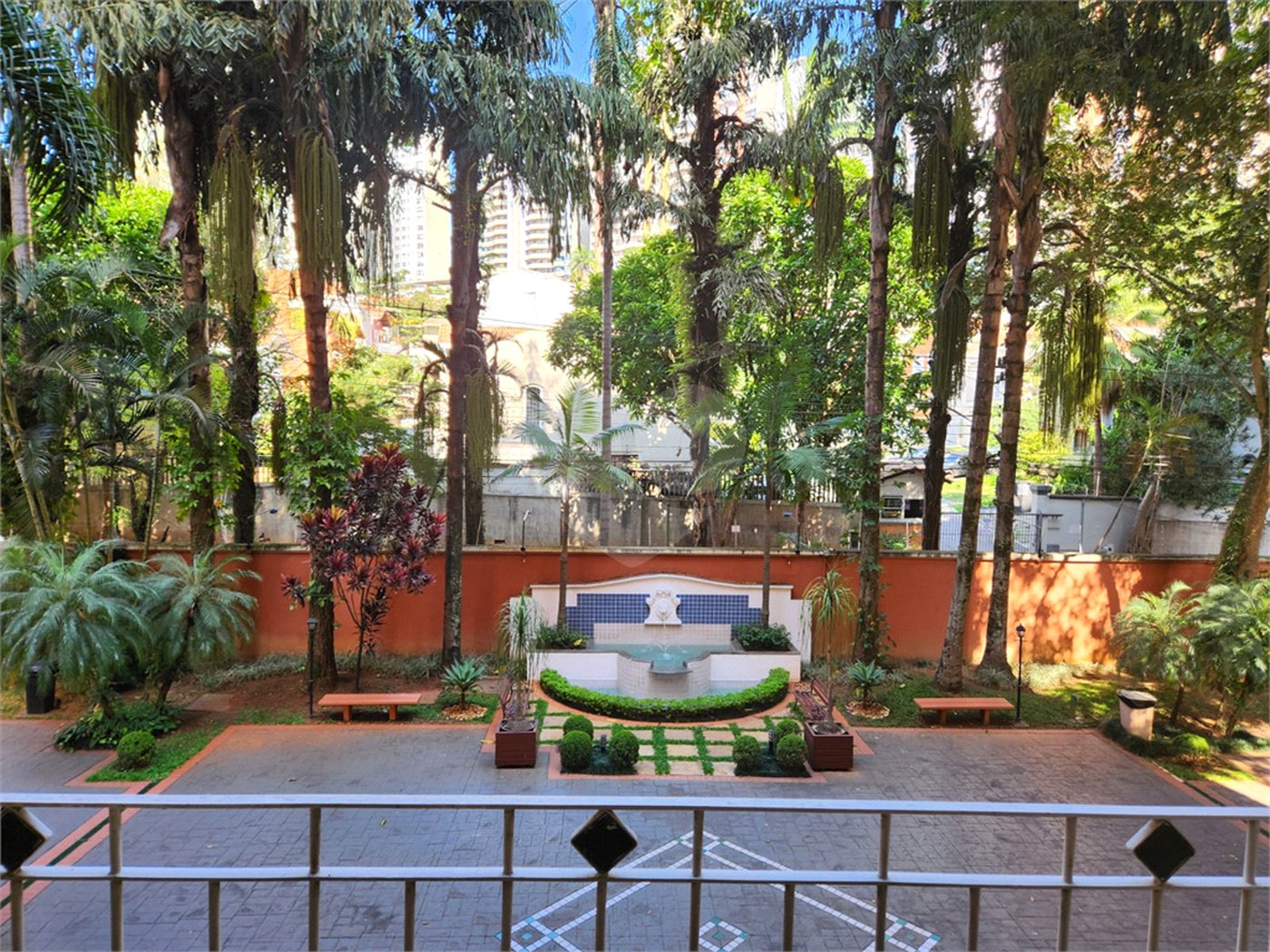 Apartamento à venda ou para alugar com 3 quartos, sendo 2 suítes,  em Jardim Ampliação, São Paulo, SP