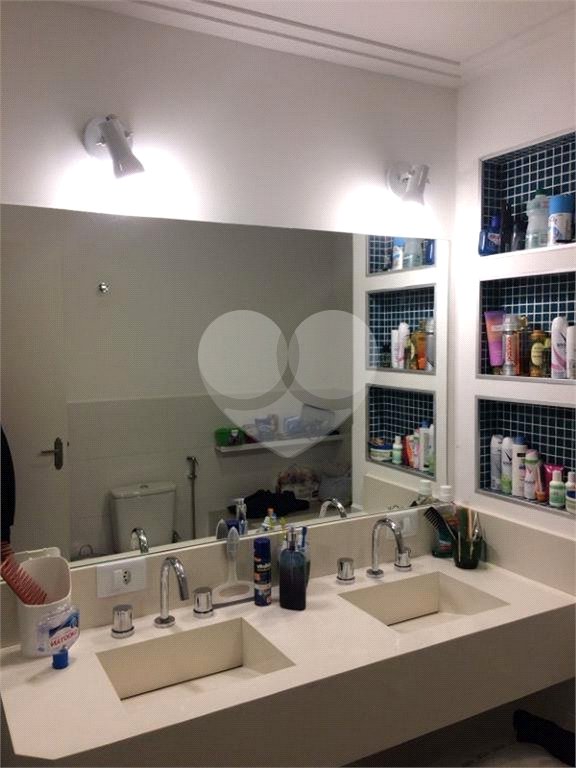 Apartamento à venda com 4 quartos, sendo 2 suítes, em Consolação, São Paulo, SP