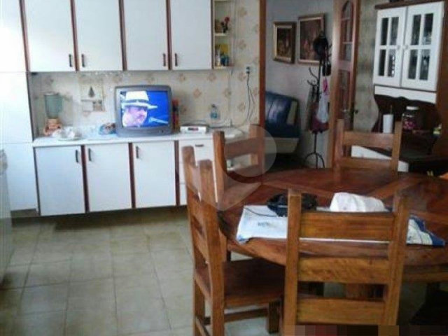 Sobrado à venda com 3 quartos em Água Fria, São Paulo, SP