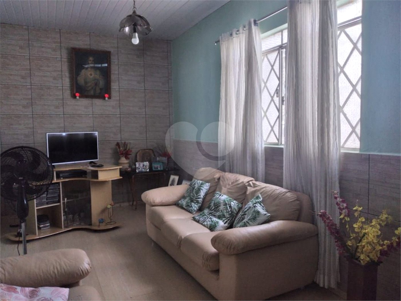 Casa à venda com 4 quartos, sendo 1 suíte, no Centro, Mairinque, SP