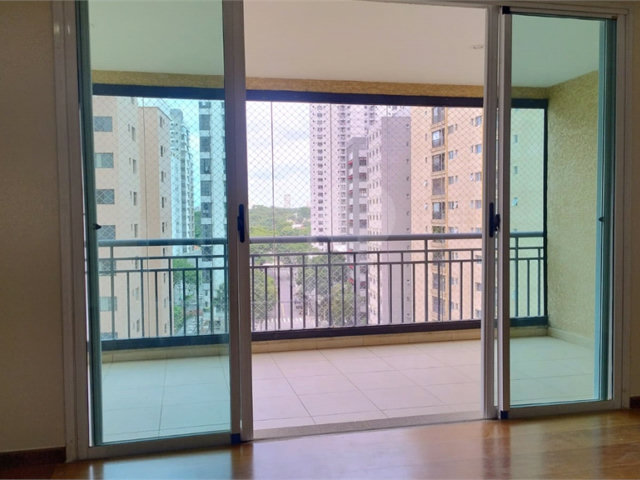 Apartamento à venda ou para alugar com 3 quartos, sendo 2 suítes,  em Brooklin, São Paulo, SP