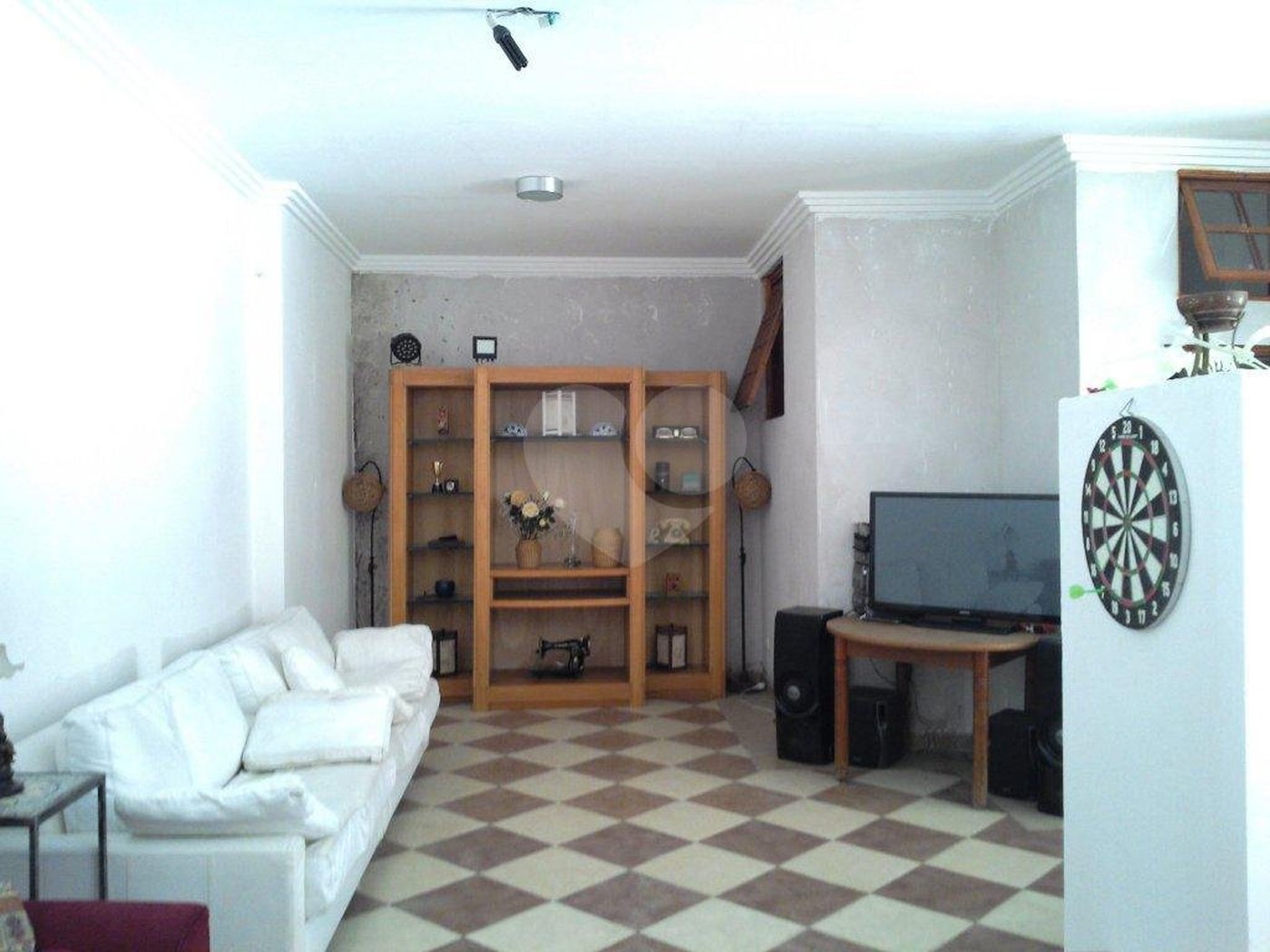 Casa à venda com 4 quartos, sendo 2 suítes,  em Horto, São Paulo, SP