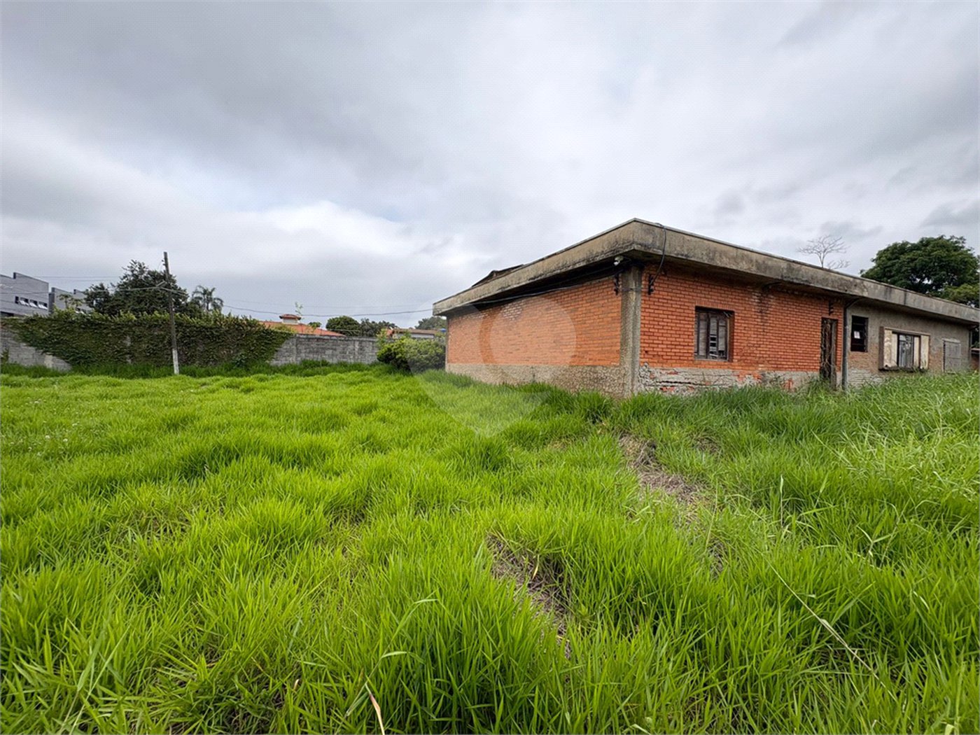 Área de Terra à venda ou para alugar com 2 quartos em Chácaras Reunidas Guaio, Suzano, SP