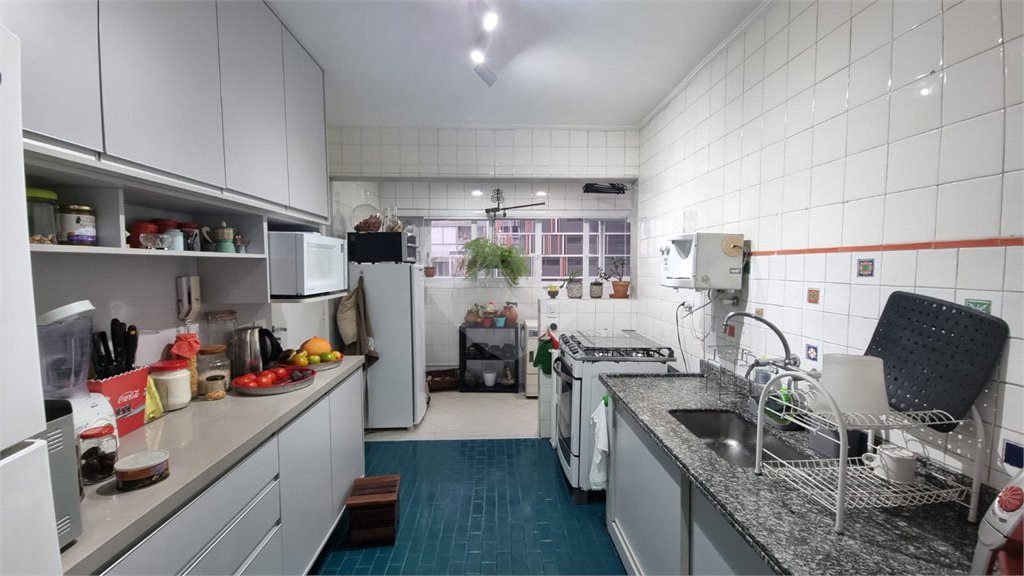 Apartamento à venda com 3 quartos em Jardim América, São Paulo, SP