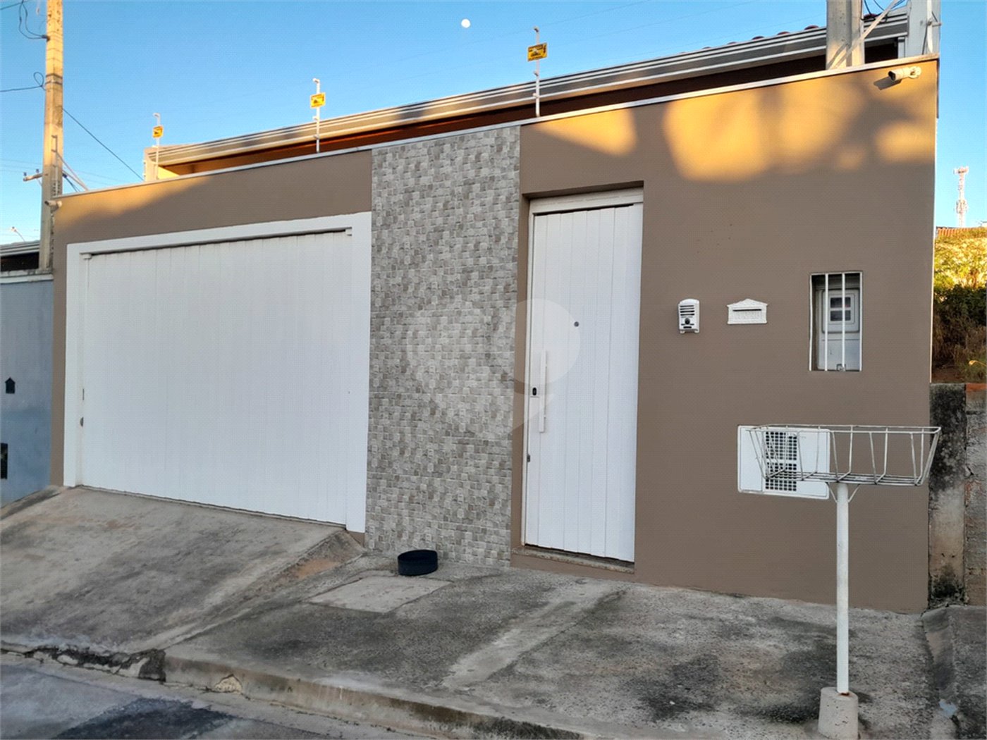 Casa à venda com 3 quartos, sendo 1 suíte,  em Vila José Salem, Itapetininga, SP