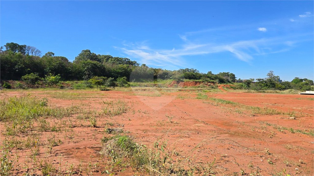 Terreno para alugar em Jardim Zavanella, Araraquara, SP
