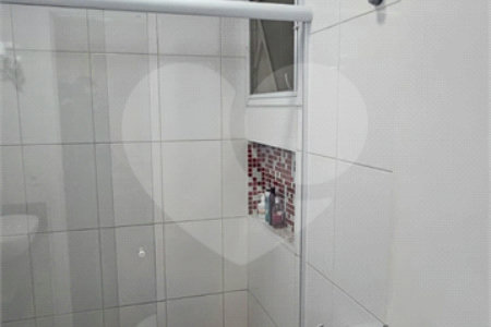 Sobrado à venda com 3 suítes em Vila Alexandria, São Paulo, SP