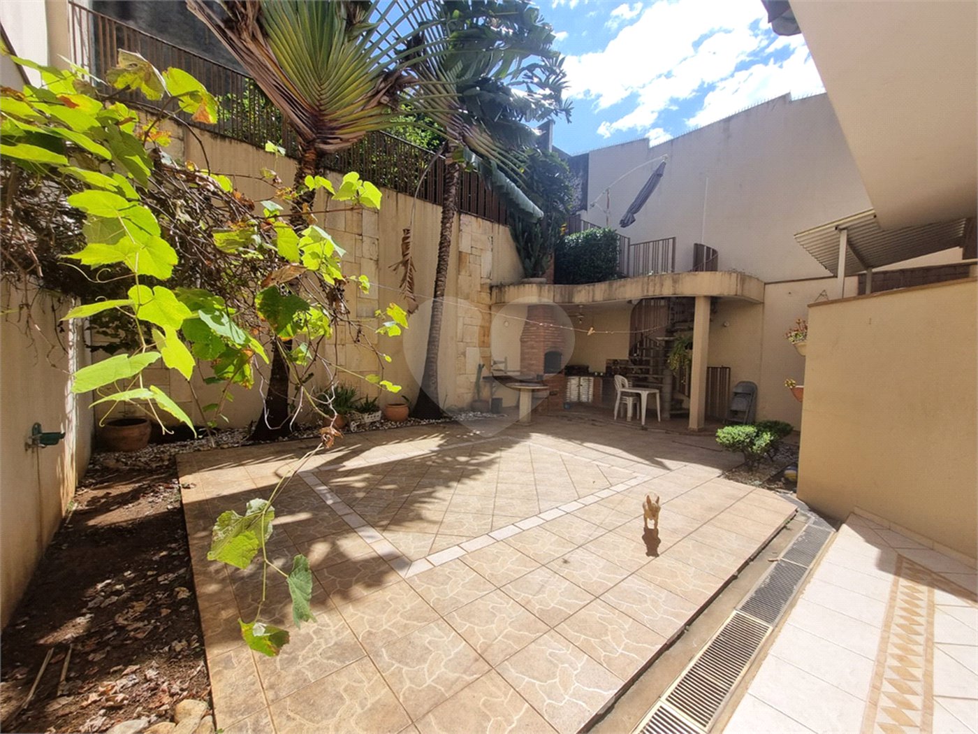 Sobrado à venda com 3 quartos, sendo 1 suíte,  em Vila Trujillo, Sorocaba, SP