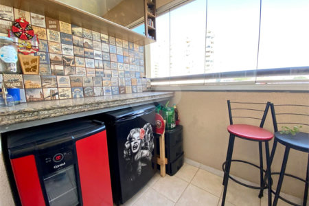 Apartamento à venda com 3 quartos, sendo 1 suíte,  em Saúde, São Paulo, SP