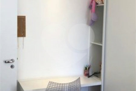 Apartamento à venda com 3 quartos, sendo 1 suíte, em Tatuapé, São Paulo, SP