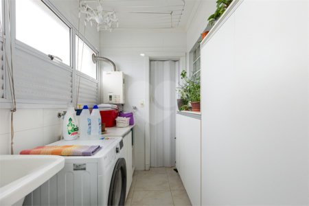 Apartamento à venda com 3 quartos, sendo 2 suítes, em Alto da Lapa, São Paulo, SP