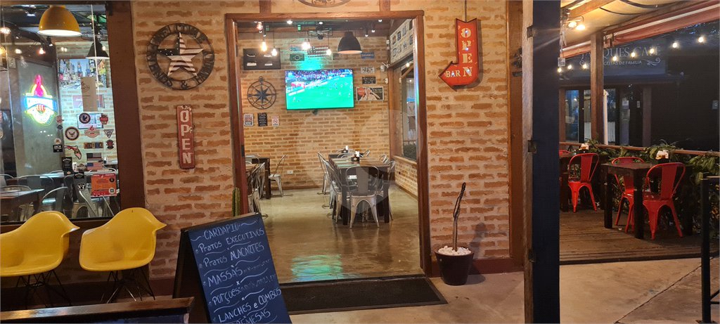 Salão para alugar em Caraguatá, Mairiporã, SP