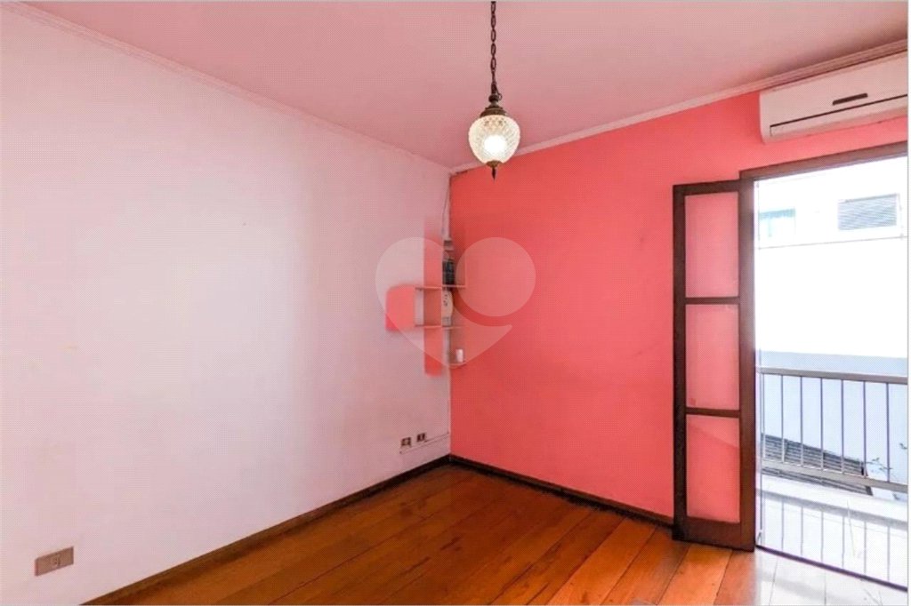Casa à venda com 3 quartos, sendo 1 suíte,  em Jardim do Mar, São Bernardo do Campo, SP