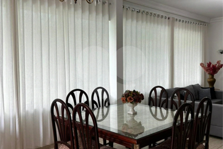 Casa à venda com 4 suítes no condomínio Alpes da Cantareira, Mairiporã - SP