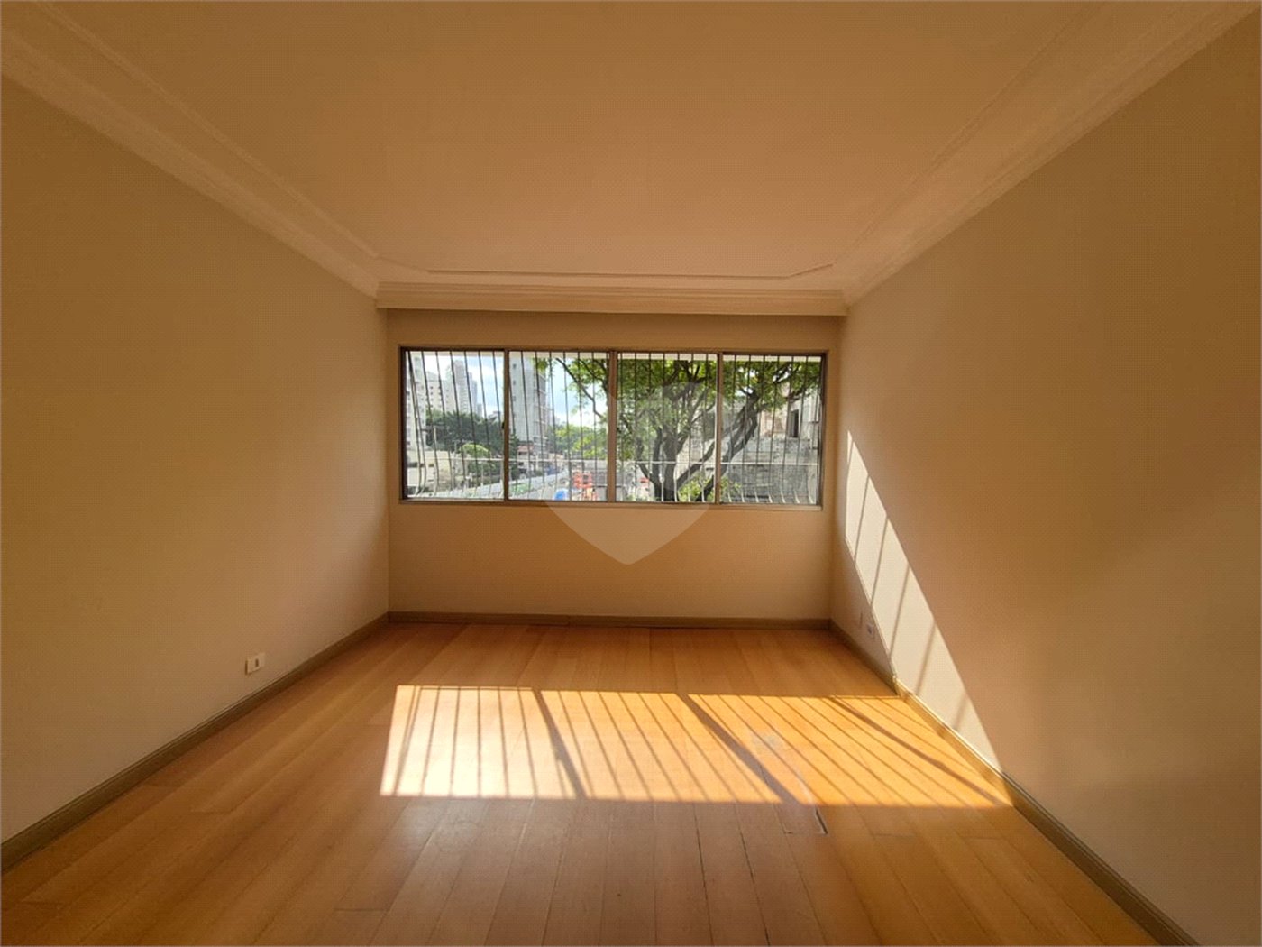 Apartamento à venda com 3 quartos em Vila Pompéia, São Paulo, SP
