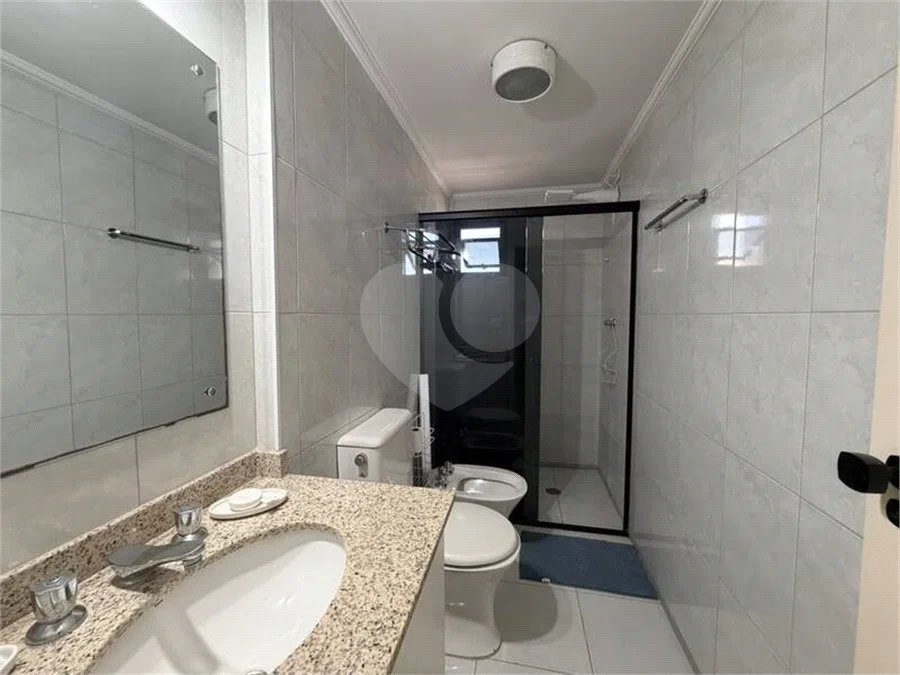 Apartamento com 1 dormitório com 1 vaga de garagem