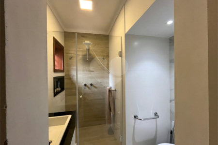Casa à venda com 3 suítes em Jardim Shangri-lá, Itapetininga, SP