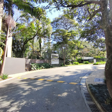 Terreno à venda com 1 suíte em Alto da Boa Vista, São Paulo, SP