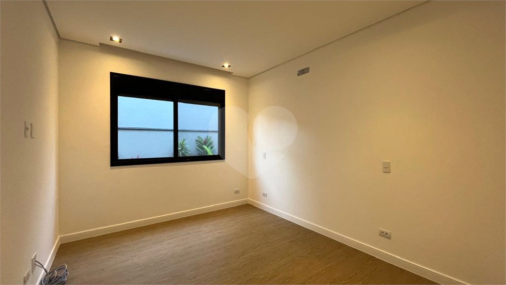 Casa à venda com 4 suítes no condomínio Residencial Granville, Atibaia - SP
