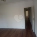 Casa de Vila à venda com 4 quartos, sendo 1 suíte, em Vila Olímpia, São Paulo, SP