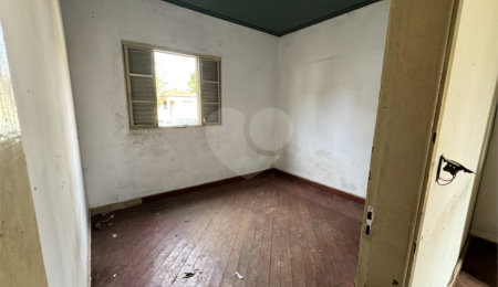 Casa à venda com 3 quartos no Centro, Itapetininga, SP