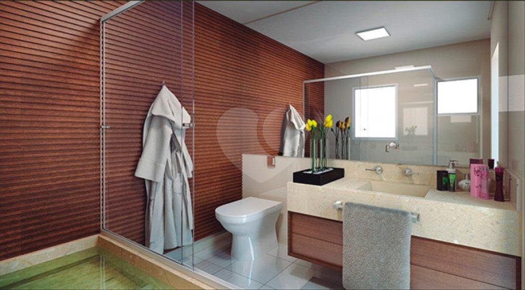 Casa à venda com 4 quartos, sendo 2 suítes, no condomínio Residencial Floresta, São Paulo - SP