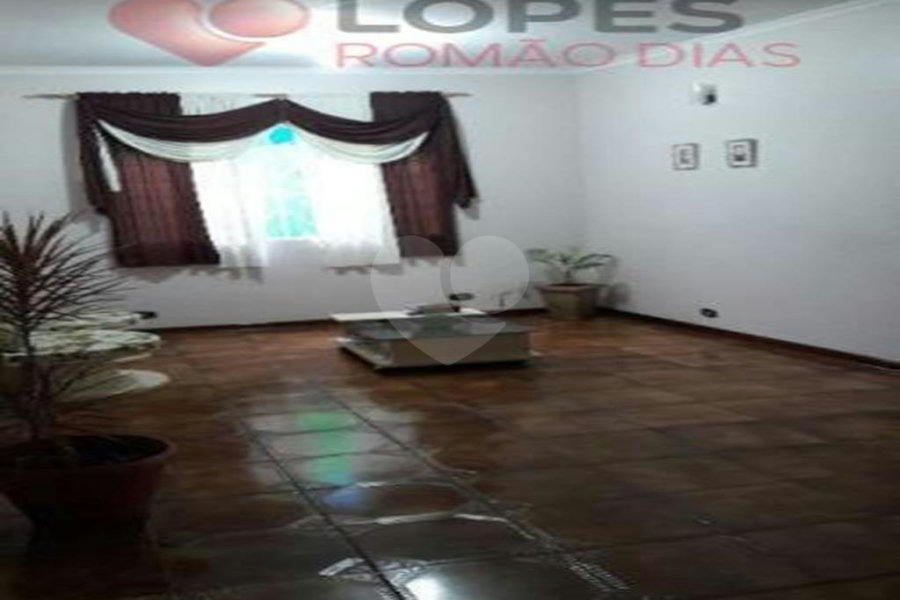 Sobrado à venda com 5 quartos, sendo 2 suítes, em Pirituba, São Paulo, SP