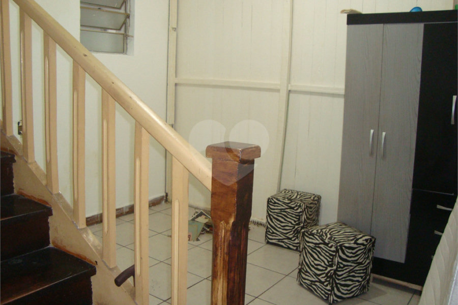 Sobrado à venda com 7 quartos, sendo 1 suíte, em Santana, São Paulo, SP