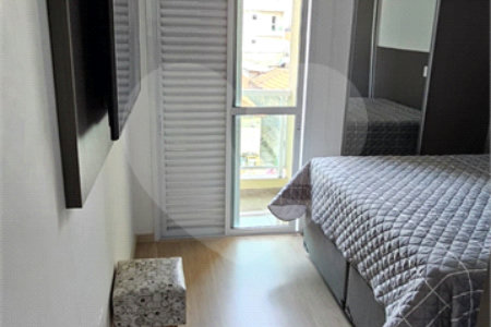 Triplex à venda com 2 quartos, sendo 1 suíte, em Vila Metalúrgica, Santo André, SP