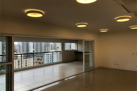 Apartamento à venda ou para alugar com 3 suítes em Santo Amaro, São Paulo, SP