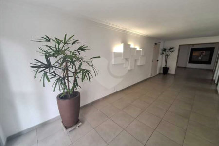 Apartamento à venda com 2 quartos em Indianópolis, São Paulo, SP