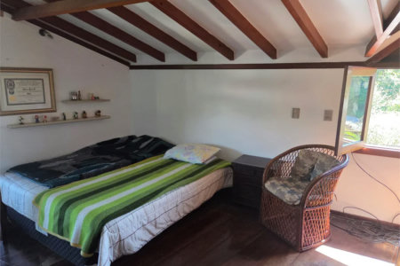 Casa à venda com 4 quartos, sendo 2 suítes, em Cidade São Francisco, São Paulo, SP