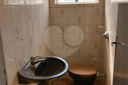 Sala à venda ou para alugar no Centro, São Roque, SP