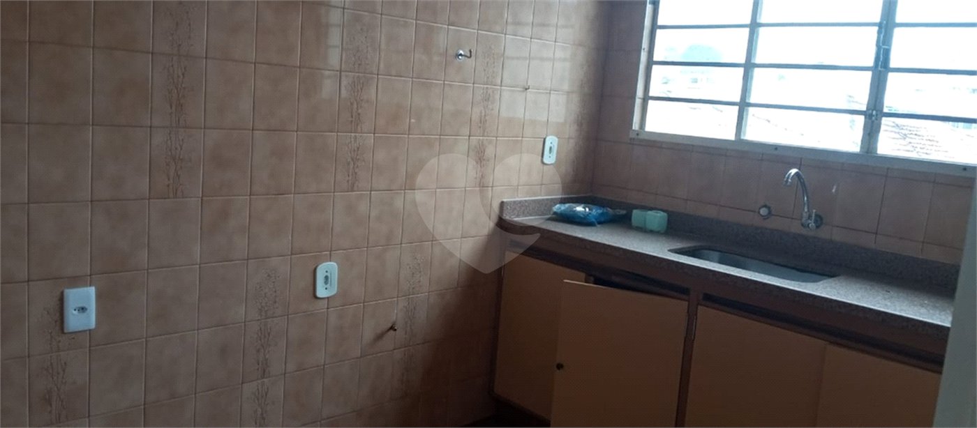 Casa à venda com 3 quartos, sendo 1 suíte,  em Jardim Valéria, Guarulhos, SP