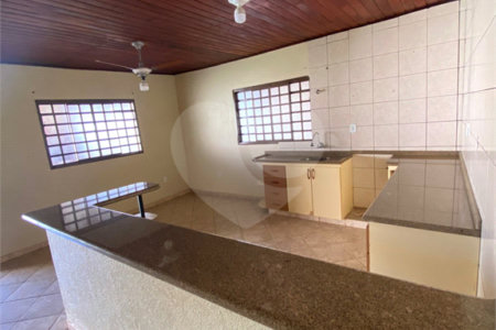 Casa à venda com 2 quartos, sendo 1 suíte, em Vila Renô, Ponta Porã, MS