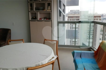 Apartamento à venda com 2 suítes em Brooklin, São Paulo, SP