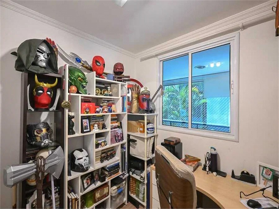 Apartamento à venda com 3 quartos, sendo 1 suíte,  em Vila Andrade, São Paulo, SP