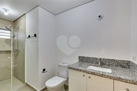 Casa para alugar com 5 quartos, sendo 3 suítes,  em Chácara Monte Alegre, São Paulo, SP