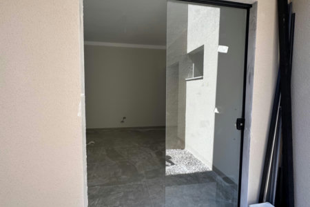 Casa à venda com 3 quartos, sendo 1 suíte, em Jardim dos Ipes, Três Lagoas, MS