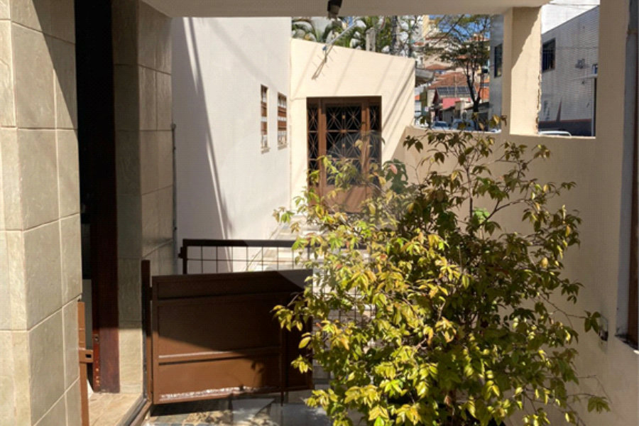 Sobrado à venda com 3 quartos em Tremembé, São Paulo, SP