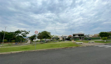 Terreno à venda no condomínio Alphaville Iii, Votorantim - SP
