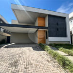Casa à venda com 3 suítes no condomínio Alphaville Nova Esplanada, Votorantim - SP
