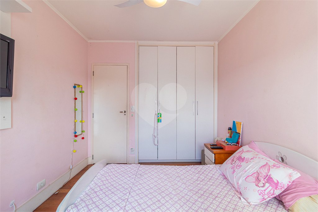 Apartamento à venda com 4 quartos, sendo 1 suíte, em Jardim Marajoara, São Paulo, SP