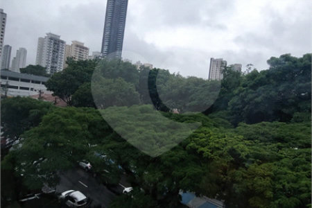 Apartamento à venda com 3 quartos, sendo 1 suíte,  em Vila Gomes Cardim, São Paulo, SP