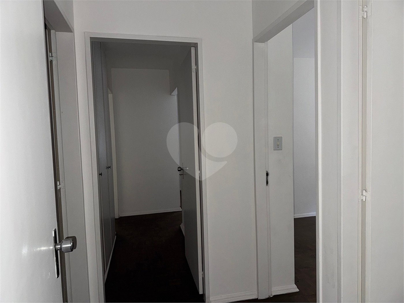 Apartamento à venda ou para alugar com 3 quartos, sendo 1 suíte,  em Jardim Paulista, São Paulo, SP