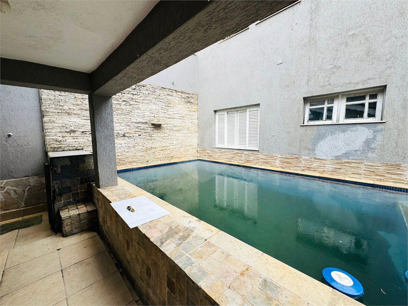 Casa à venda com 3 quartos, sendo 1 suíte, em Vila Galvão, Guarulhos, SP