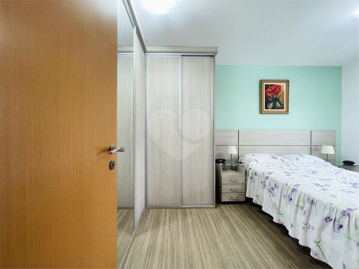 Apartamento à venda com 2 suítes em Vila Scarpelli, Santo André, SP