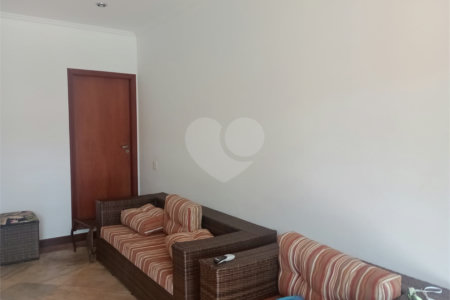 Casa à venda com 5 quartos, sendo 3 suítes, no Centro, Itapetininga, SP